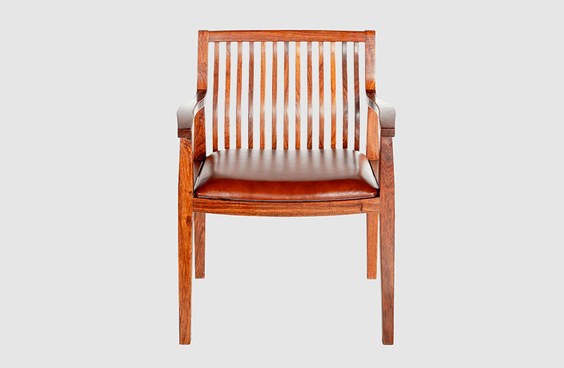 黑山中式实木大方椅家具效果图